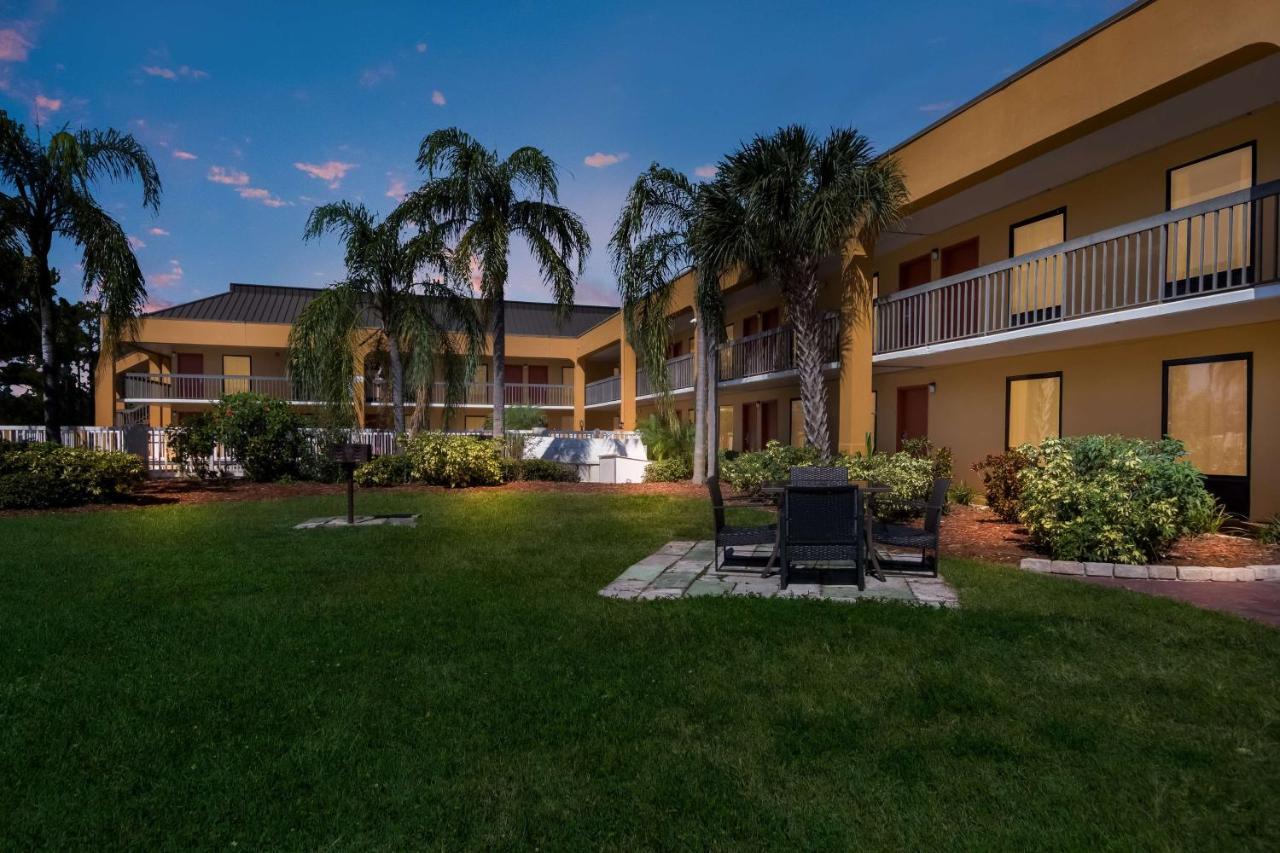 Surestay Hotel By Best Western St Pete Clearwater Airport Exterior foto
