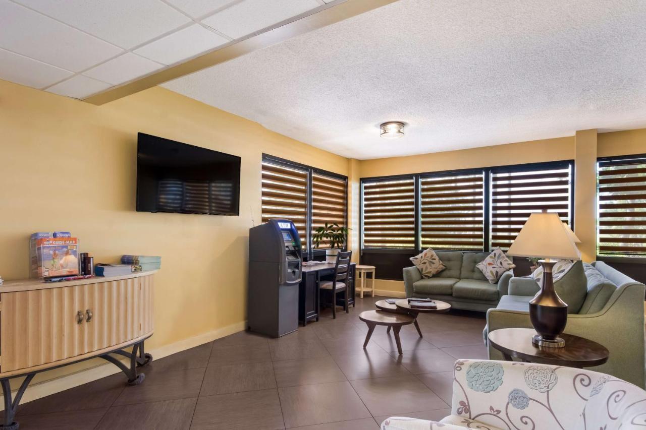 Surestay Hotel By Best Western St Pete Clearwater Airport Exterior foto